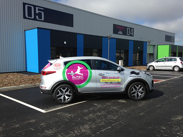 Marquage véhicule 24